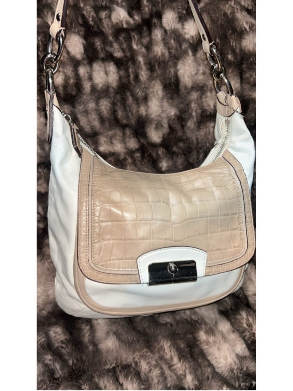 Women's Coach Hobo Bag One Size White and Beige Leather